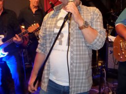 Cafe Revue
